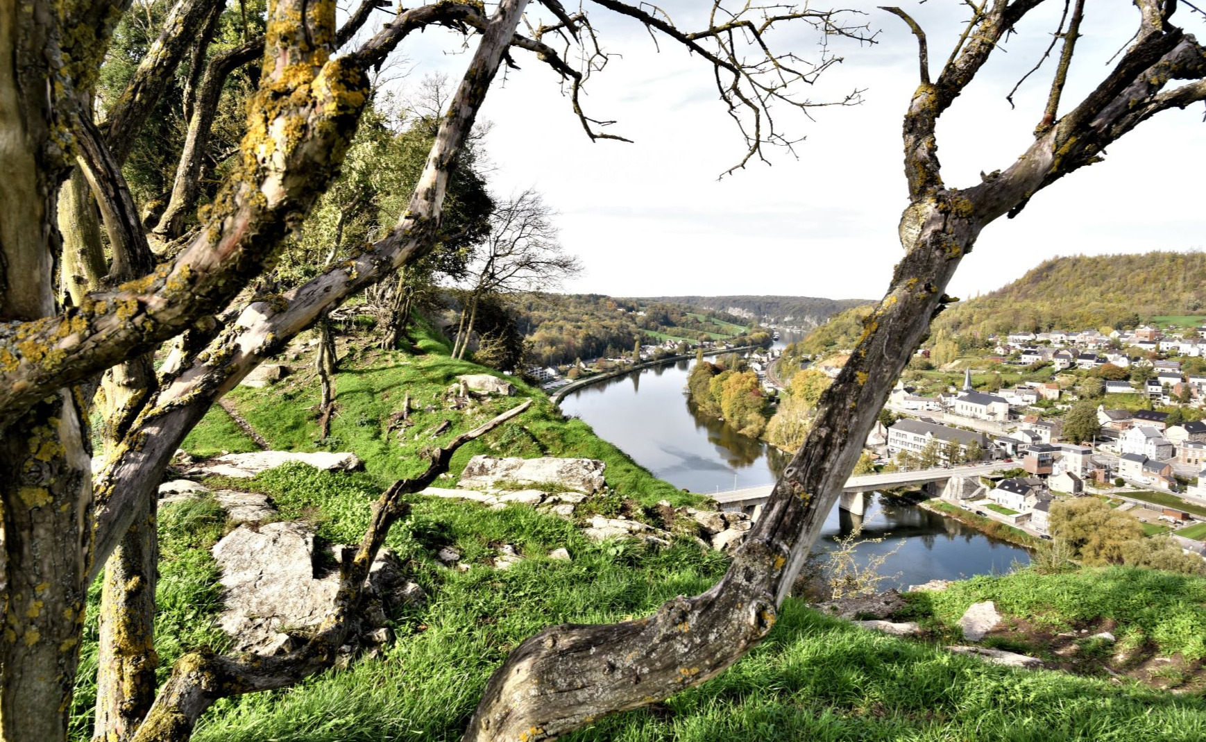 Vue depuis les hauteurs de Thon Samson