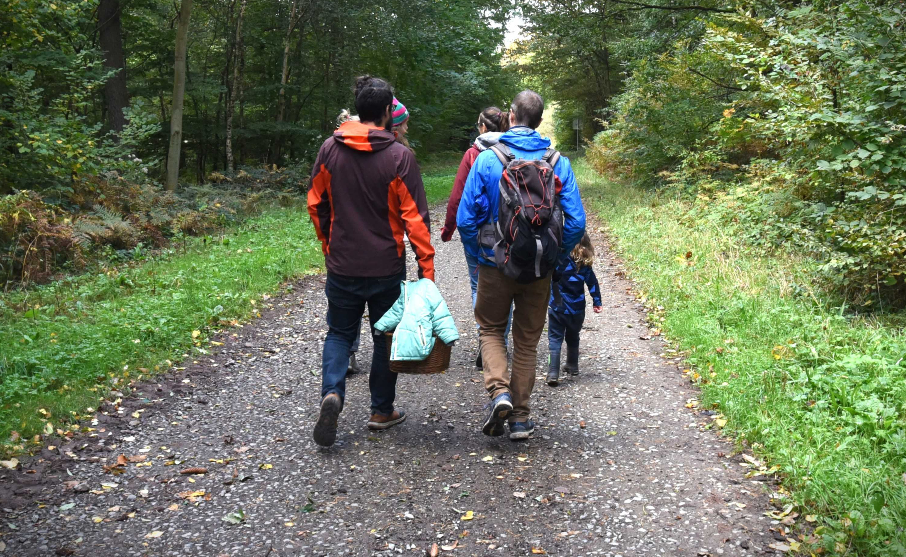 Promenade en famille à Yvoir