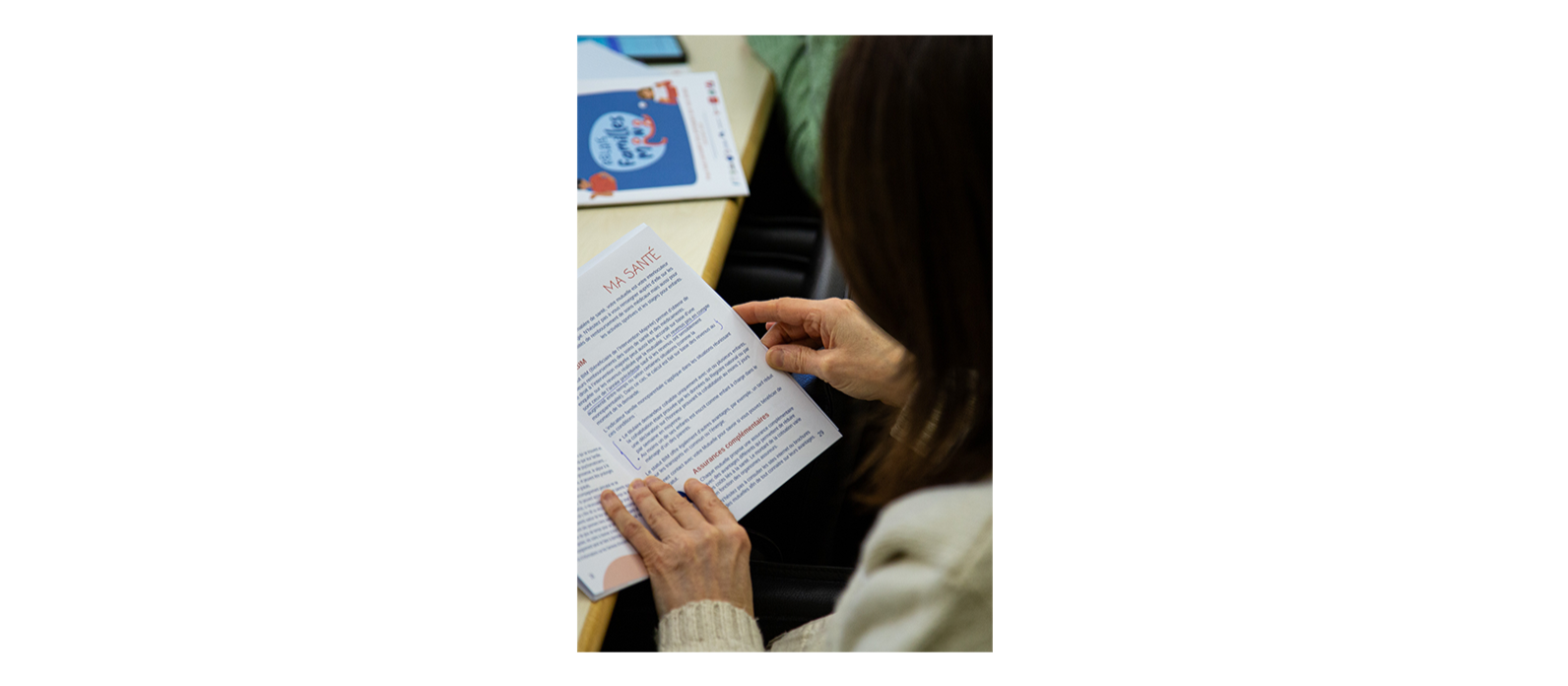 Un guide qui fournit une information claire sur les droits, prestations et aides sociales auxquels les parents solos sont éligibles